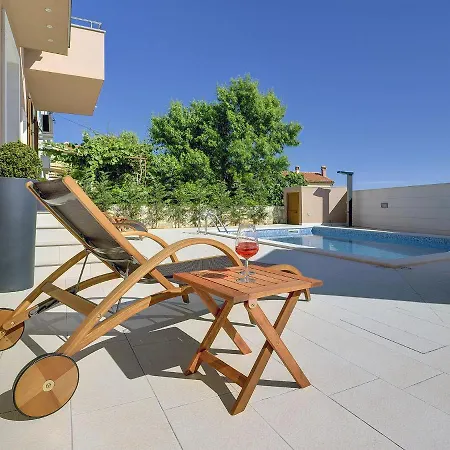Comfortable House With Private Pool *