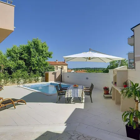 Comfortable House With Private Pool